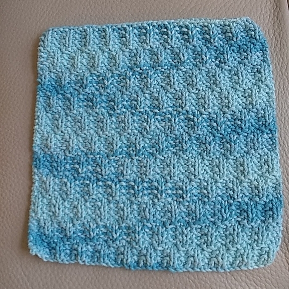 5 Hand Knitted Cotton Dish Cloths - Picture 5 of 5